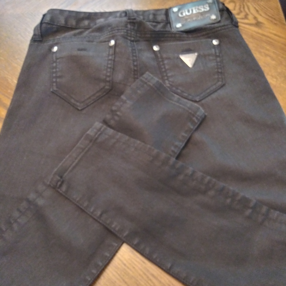 Skinny jeans